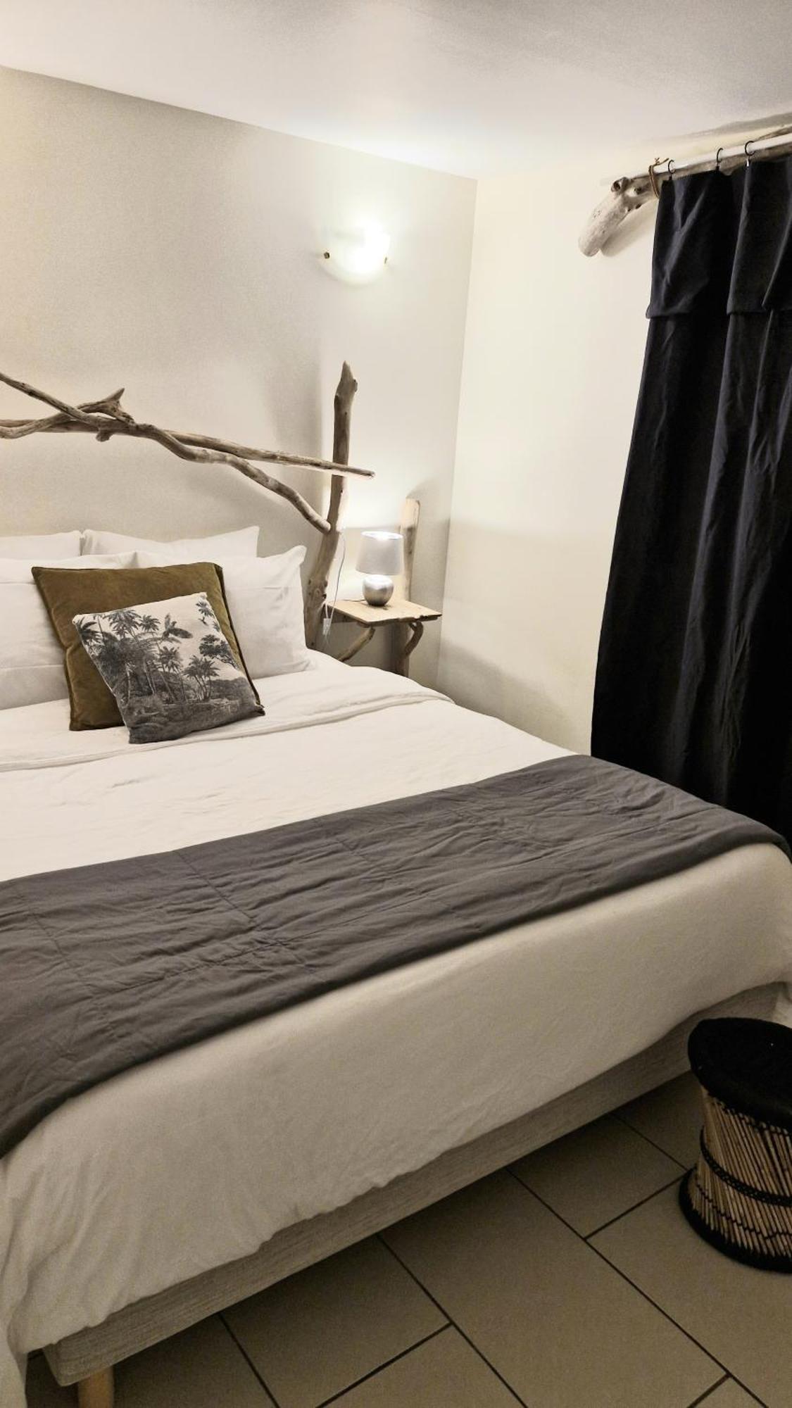 Appartement Le Loft แซ็งต์-มารี-เดอ-ลา-แมร์ ภายนอก รูปภาพ
